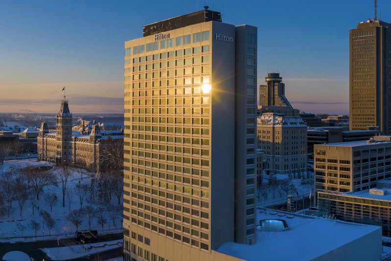 HILTON QUEBEC 5/57