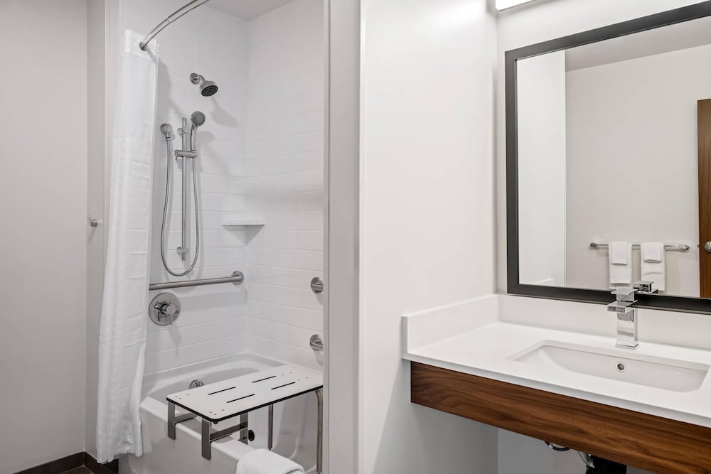 Everhome Suites Bozeman 55/60