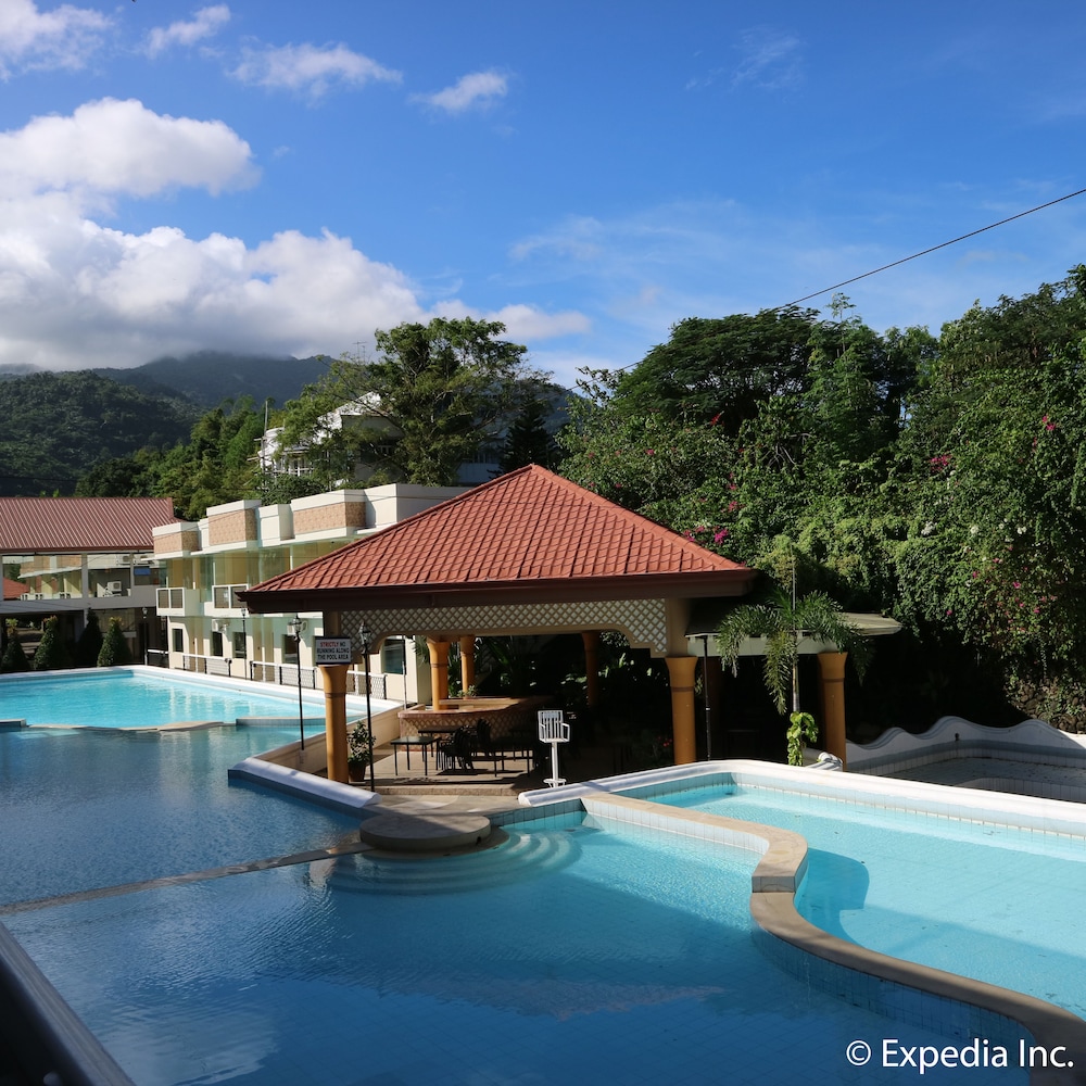 Splash Oasis Resort Hotel 17/20