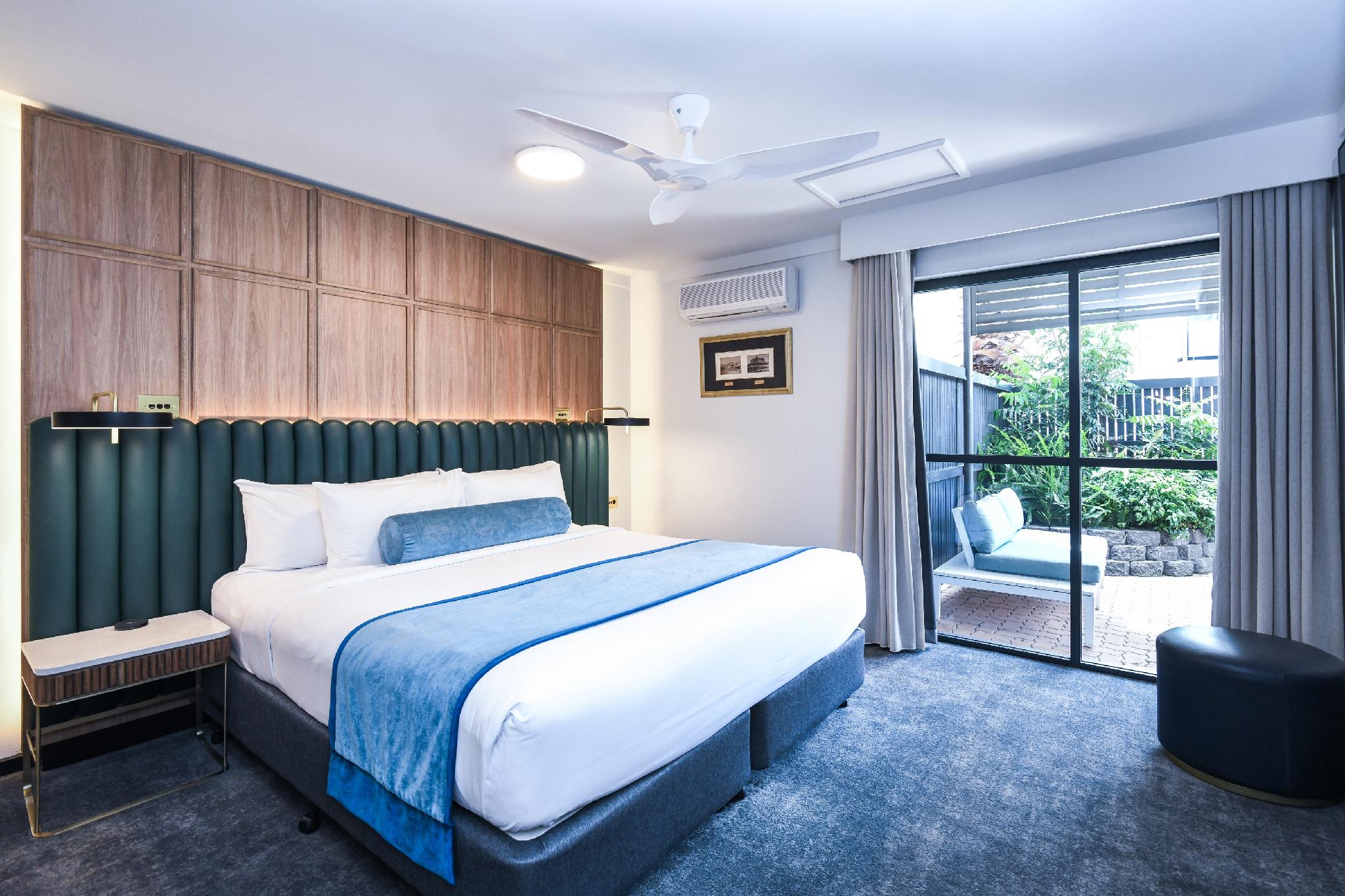 Powerhouse King Suite