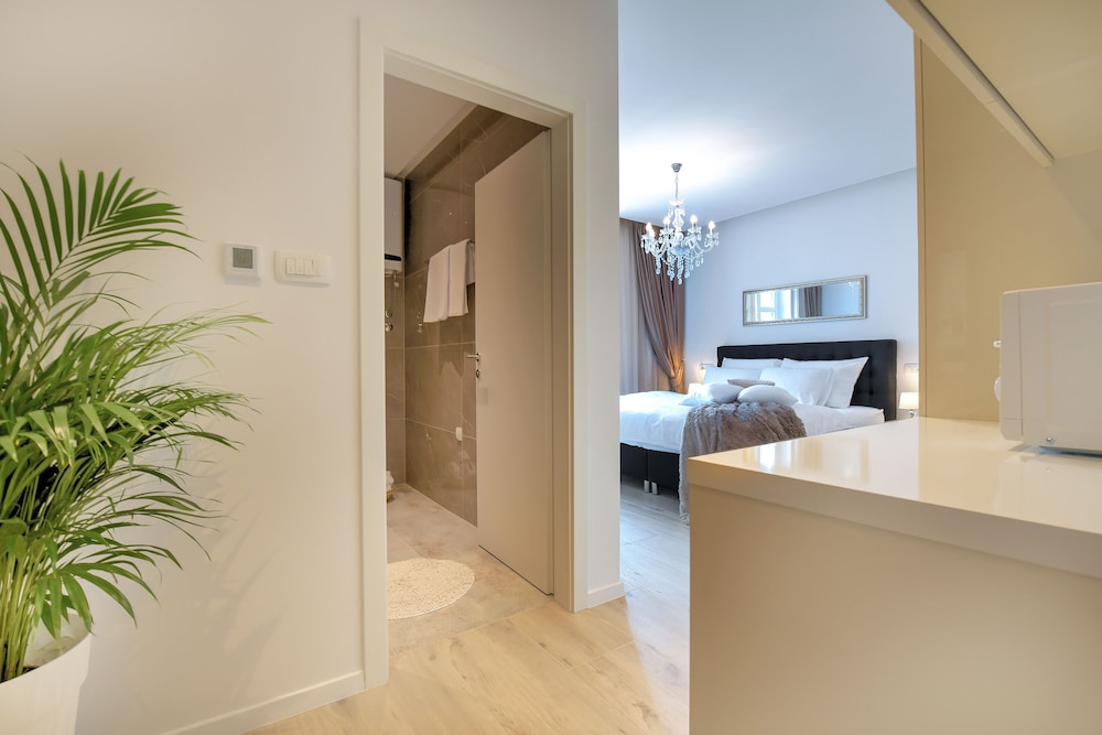 Via Porto Rooms 5/49