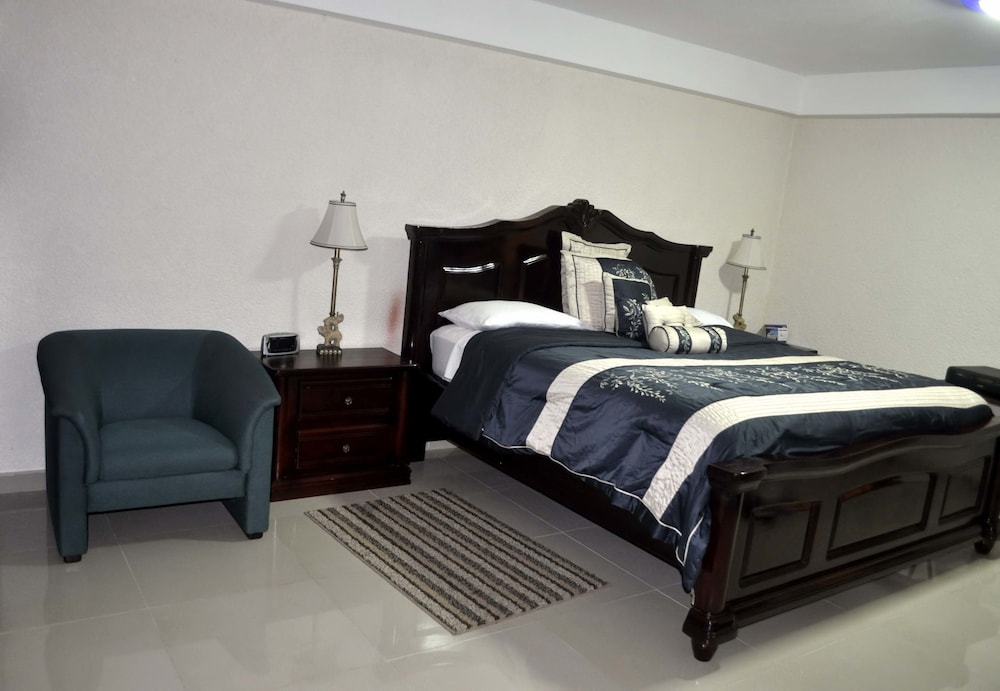 Le Paradis S. Hotel 24/47