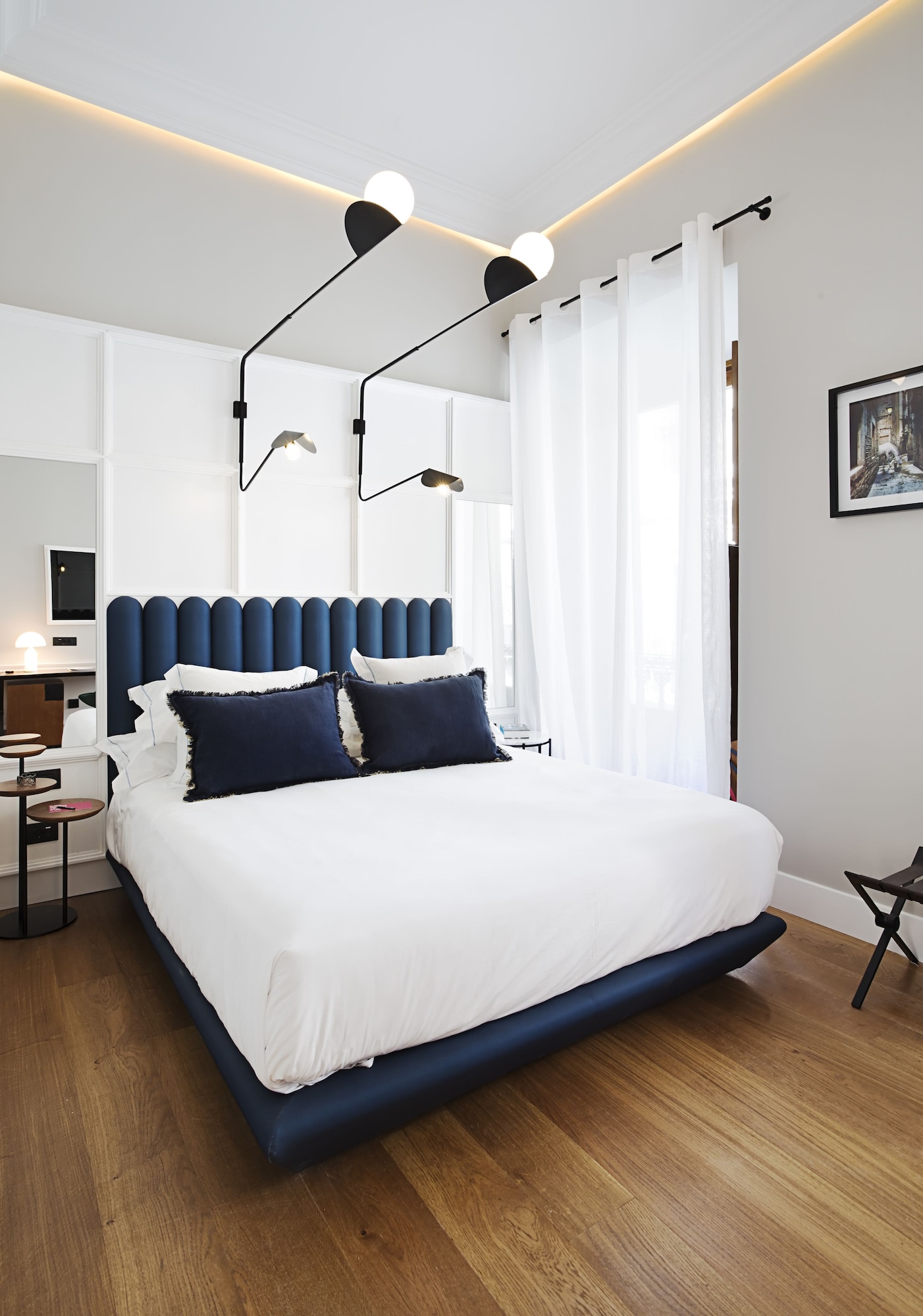 STANDARD, DOUBLE OR TWIN BED