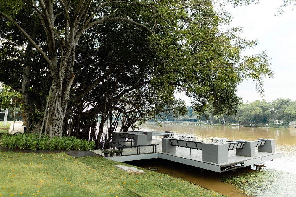 The Zeit River Kwai Resort Kanchanburi 7/57