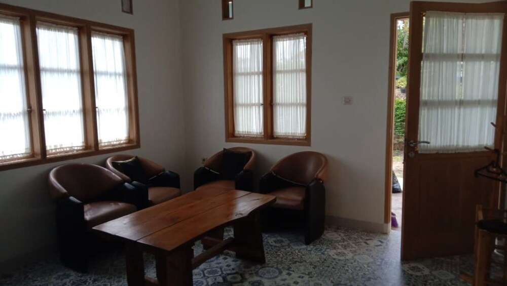 Lembur Incu Syariah Villa by ZUZU 28/46