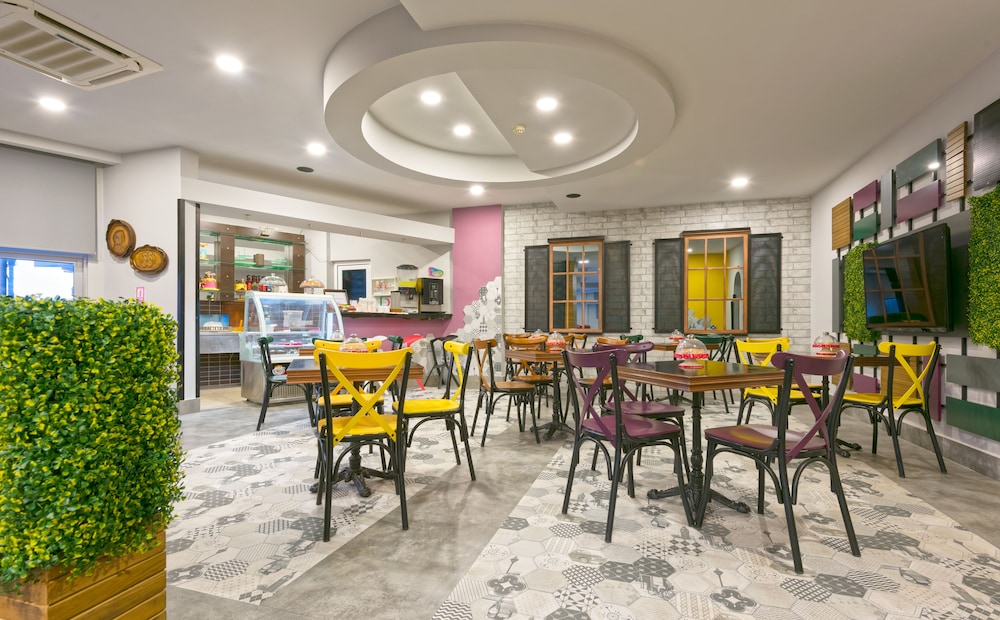 Monart City Hotel All Inclusive 39/62