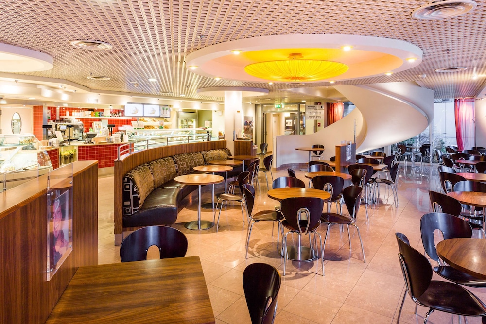 Radisson Blu Olumpia 60/74