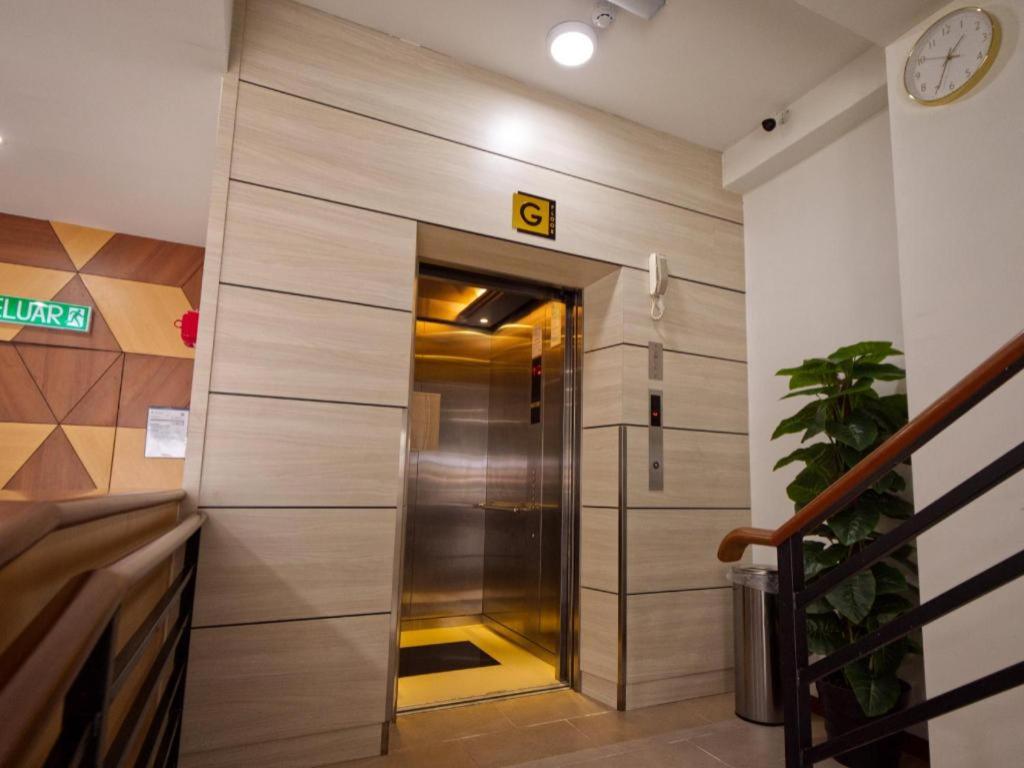 Weiss Hotels Kepong Baru 27/35