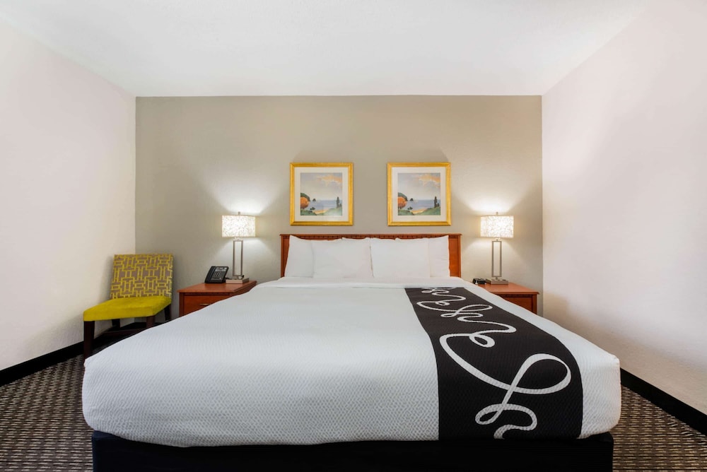 غرفة بسرير كينج، La Quinta Inn by Wyndham Ft. Lauderdale Tamarac East 6/10