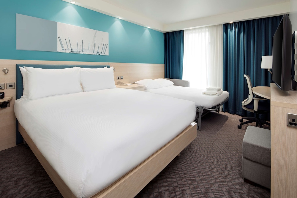 Hampton by Hilton London Docklands 9/26