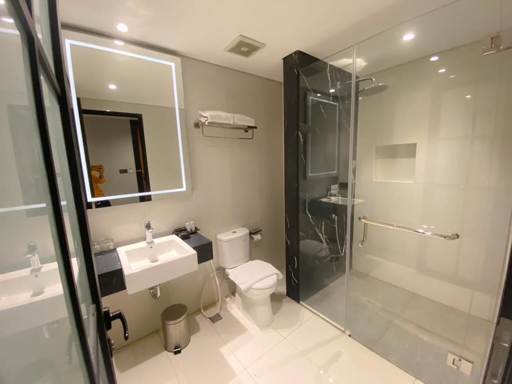 Nata Azana Hotel Solo 27/32