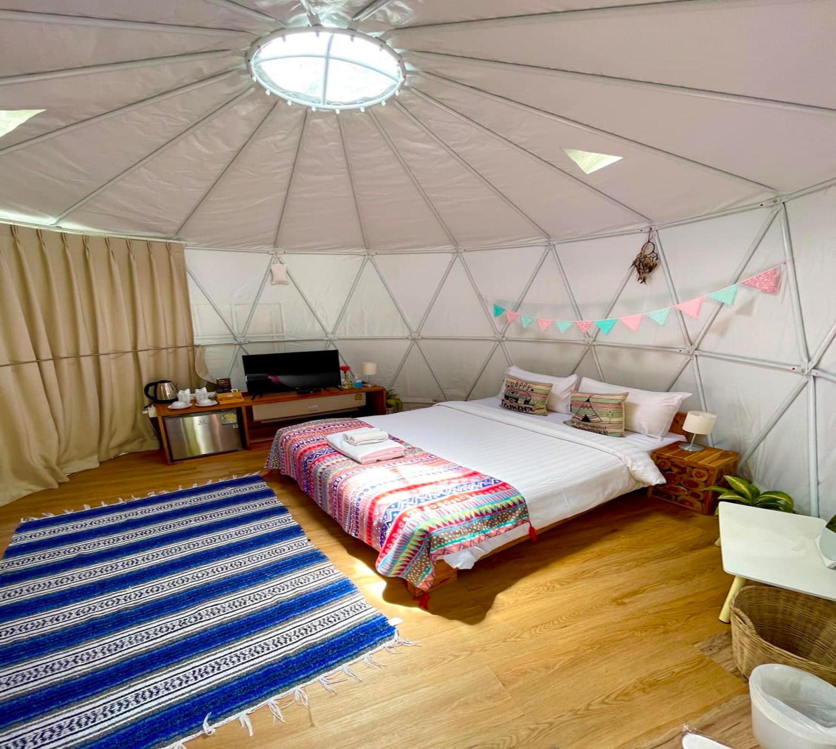 Yurt, Tent, Pool View