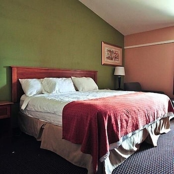 Relax Inn Guin 6/17
