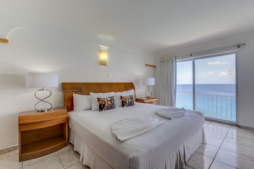 Coral Princess Hotel & Dive Resort 14/78