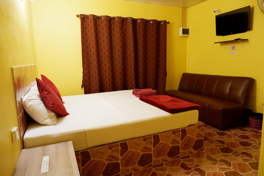 Airport Overnight Hotel 20/43