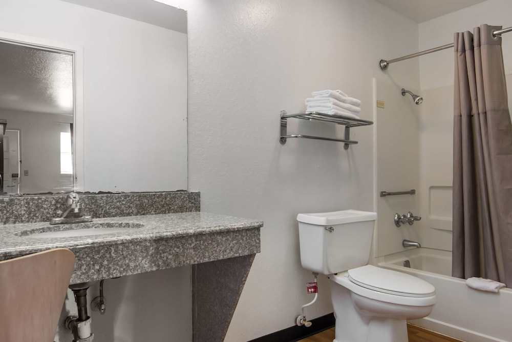 Motel6 Atlanta, TX 13/32