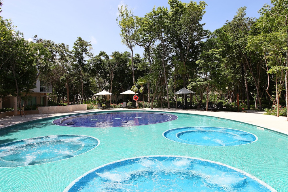Bahia Principe Escape Sian Kaan 36/69