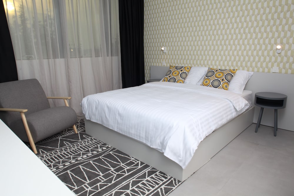 Hotel Cubis 19/59