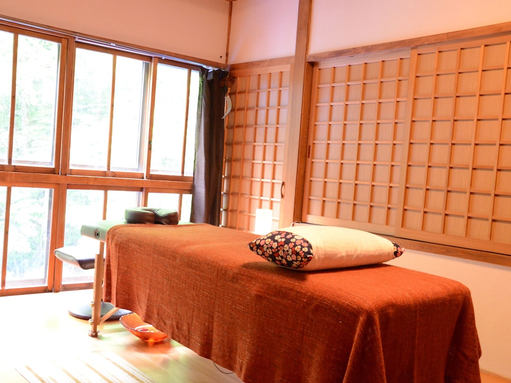 Shirahone Onsen Tsuruya Ryokan 13/50