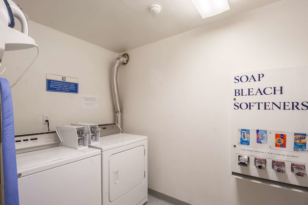 Motel6 Seaside, OR 57/60