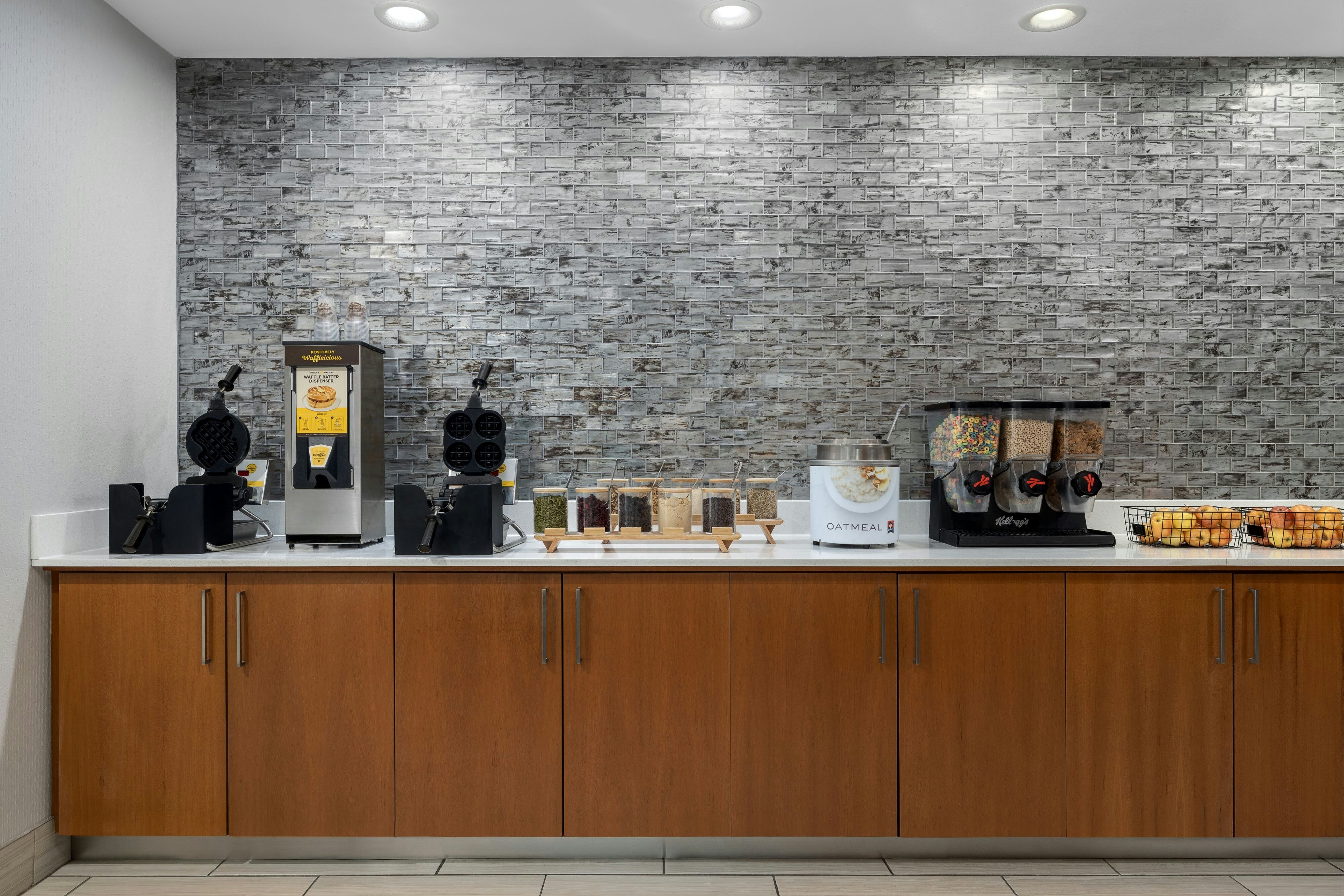 SpringHill Suites Dallas Arlington North 8/48