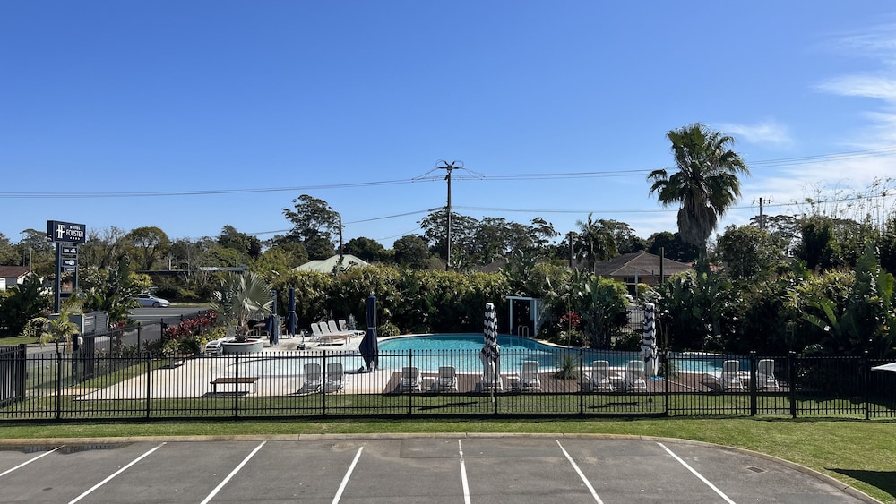 HOTEL FORSTER(FORMERLY LAKESWAY MOTOR INN) 39/65