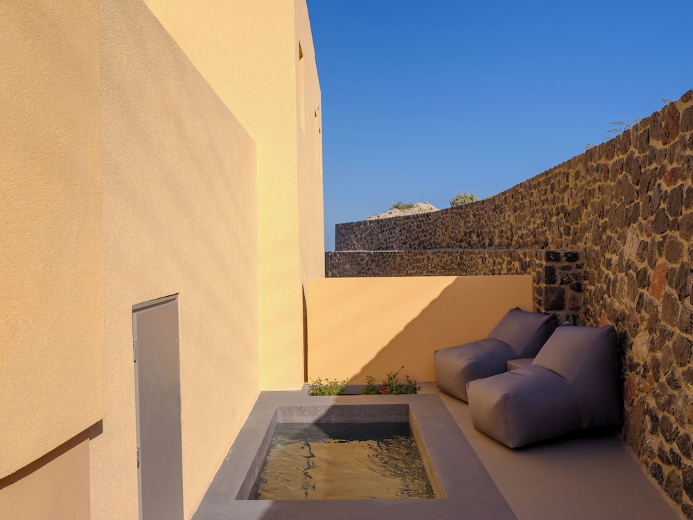 Kalestesia Suites 93/120