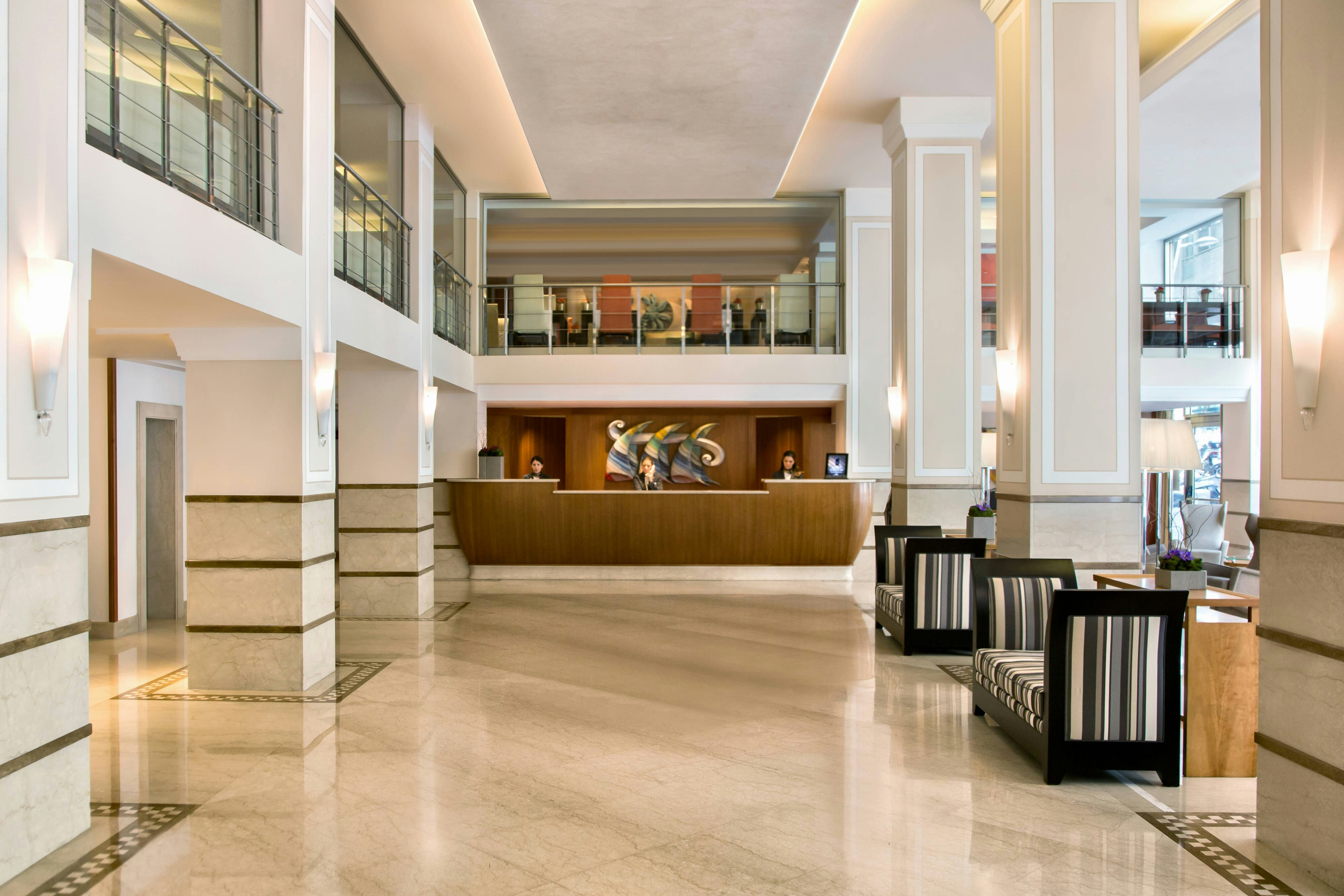 Renaissance Hotel Mediterraneo 2/18