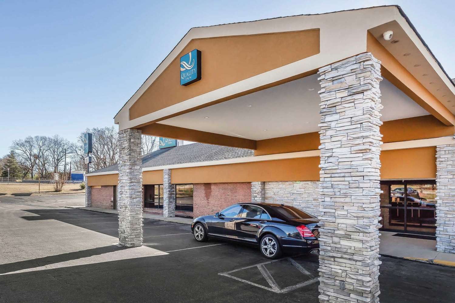 Quality Inn South Boston - Danville East 40/42
