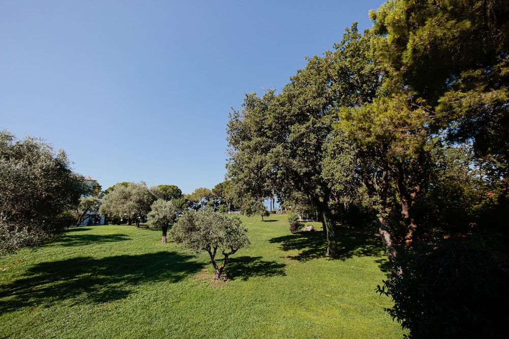 Santavenere Hotel 36/71