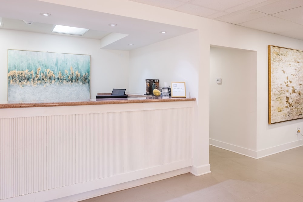 L3 Oasis Hotel 2/47