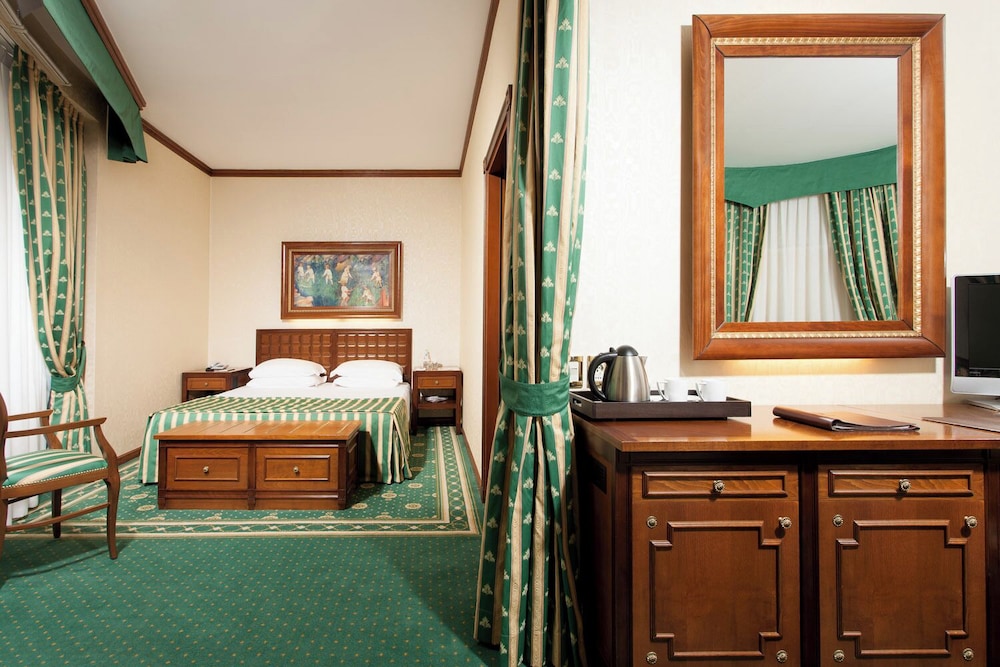 جناح بسريرين مزدوجين، GRAND HOTEL TRENTO 10/10