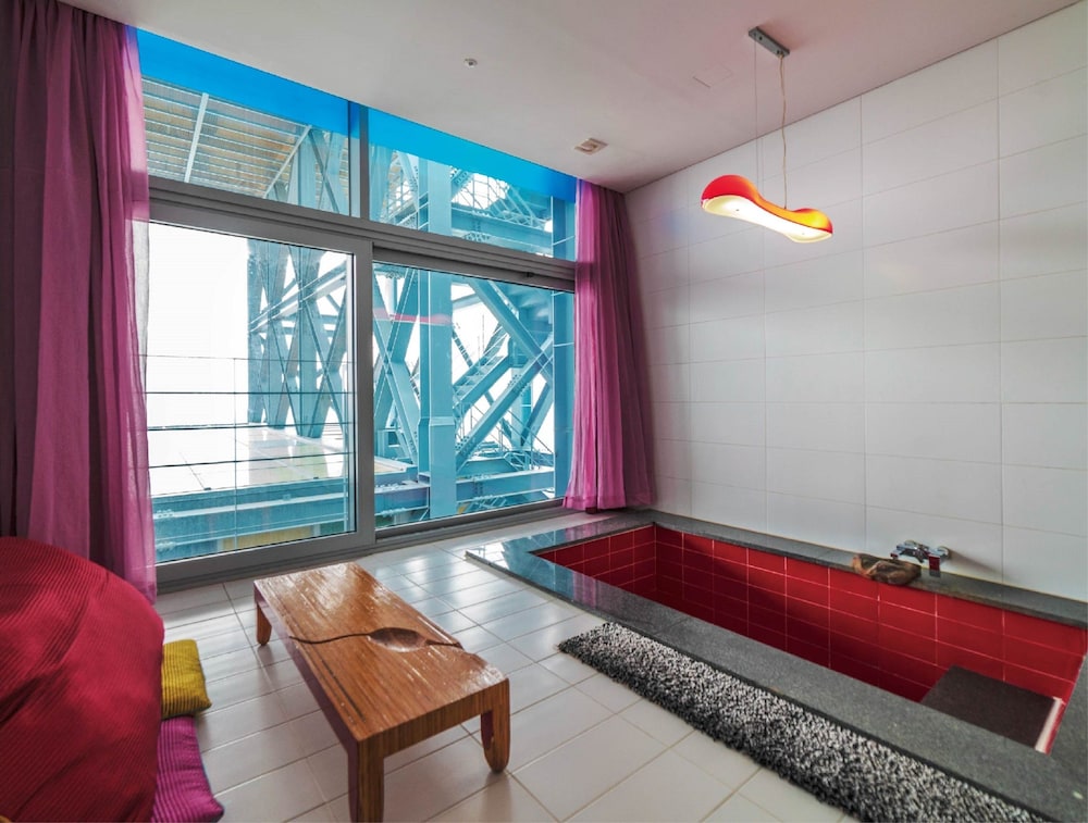 Haslla Art World Museum Hotel 45/64