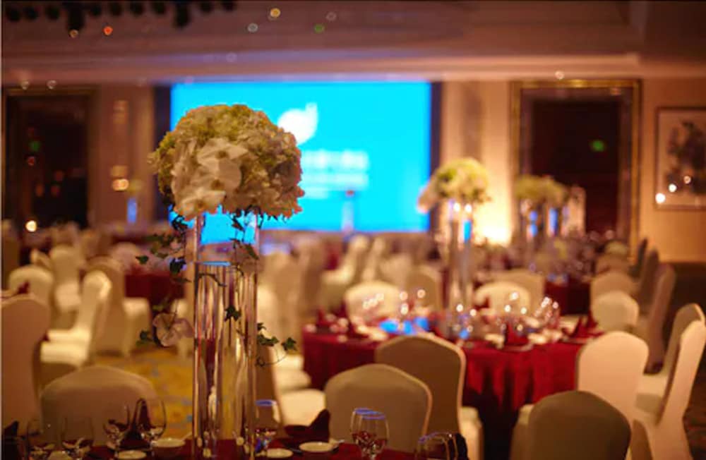 Grand New Century Hotel Hangzhou Sumtime 32/48