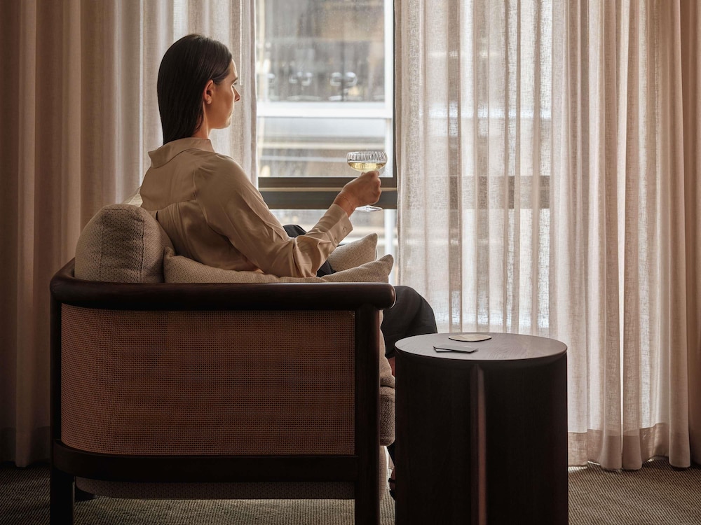 Sofitel Sydney Wentworth 12/70