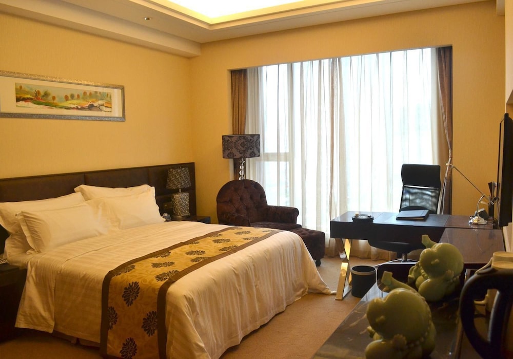 Days Hotel and Suites by Wyndham Hengan Chongqing 15/54