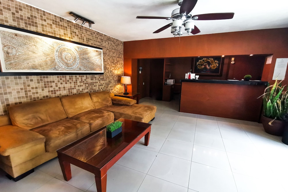 Grand Hotel Colonial Cancun 10/60