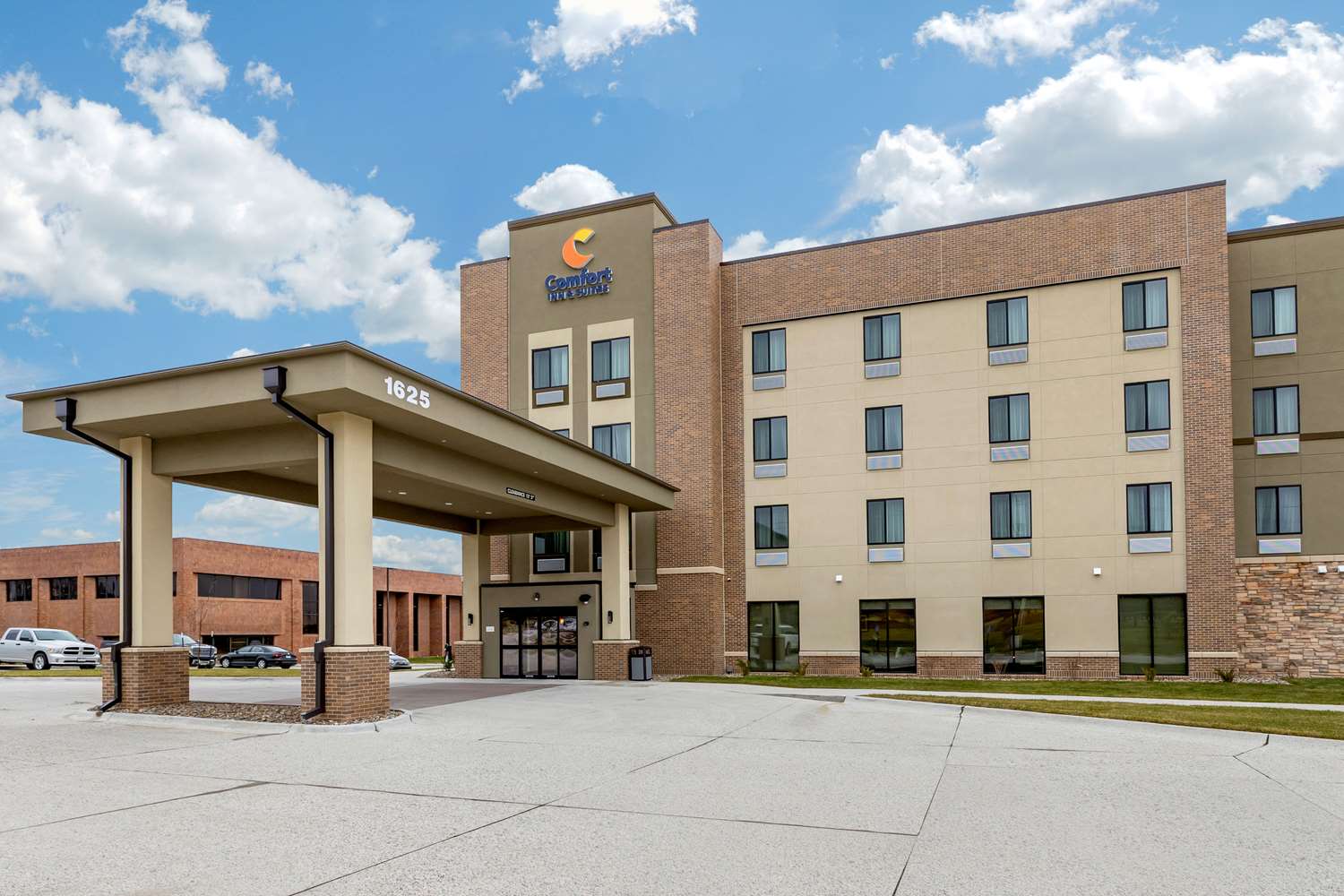Comfort Inn Suites West Des Moines 11/12