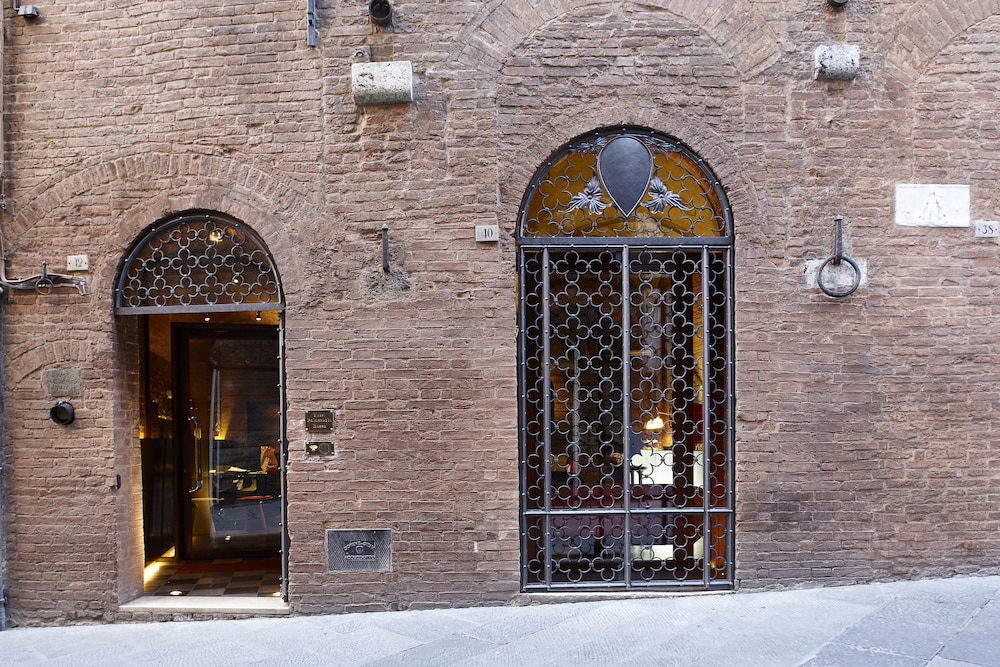 Palazzetto Rosso Hotel 1/74
