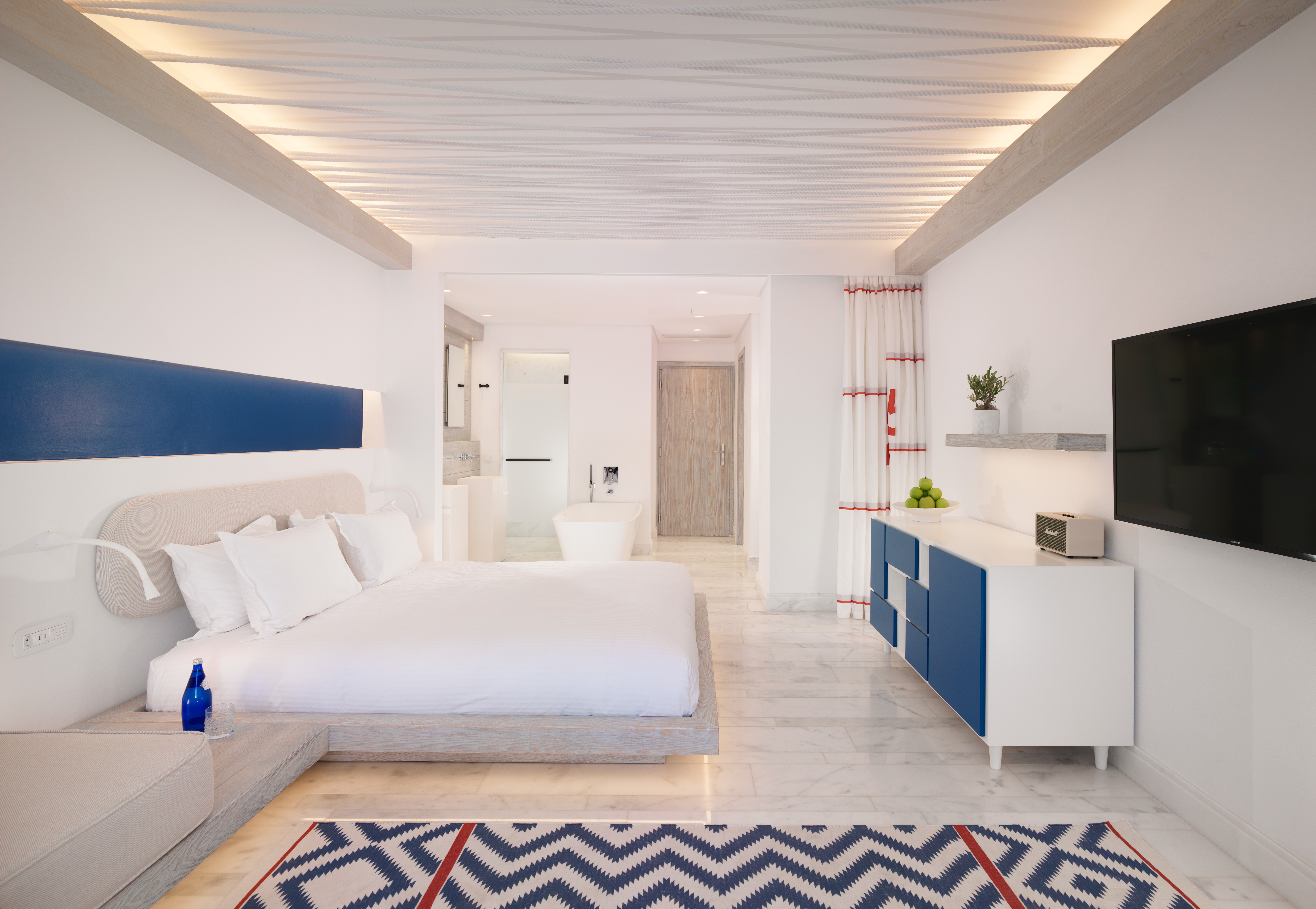 Riviera, Retreat, Triple