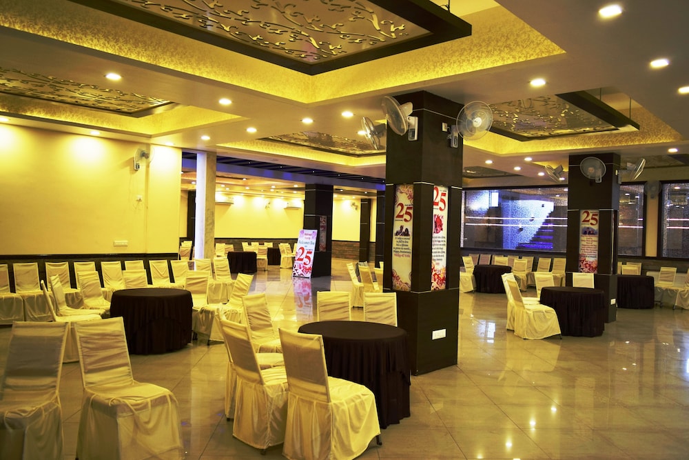 Ritumbraha Hotel & Resort 30/50