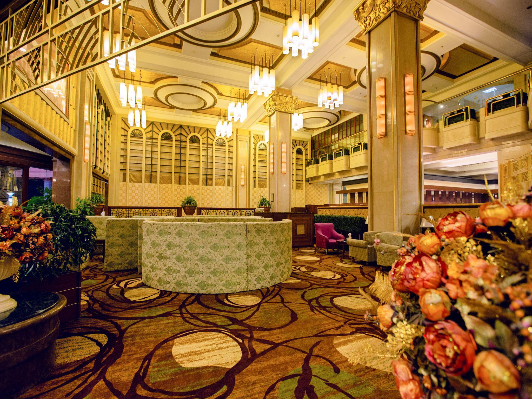 Yantai Golden Gulf Hotel 2/98