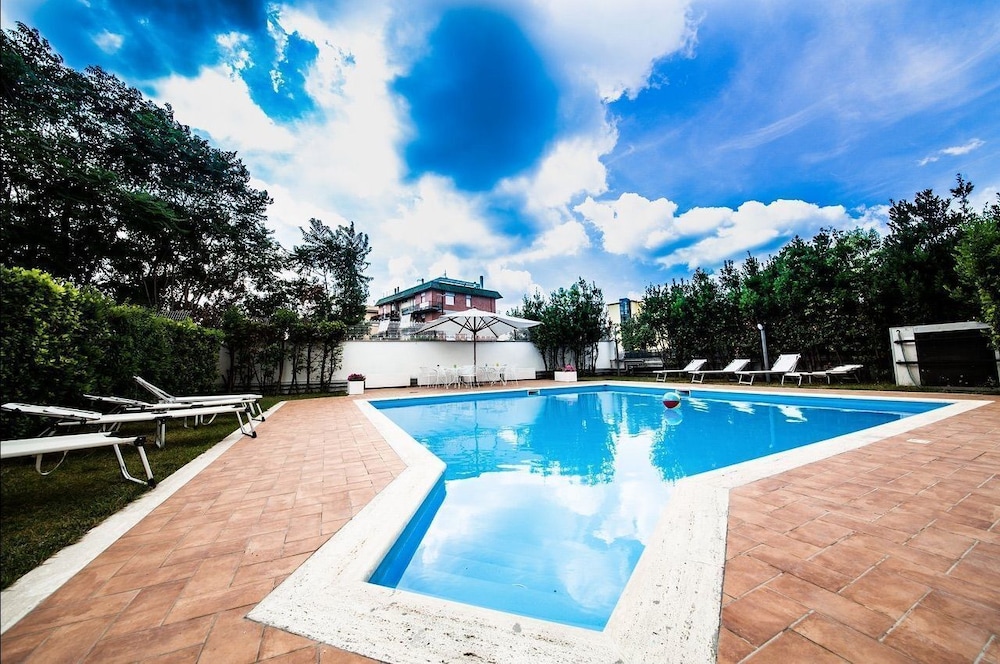 Hotel Roma Tor Vergata 30/60