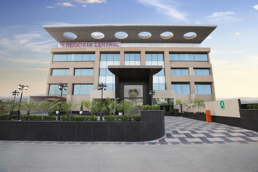 Regenta Central Cassia Zirakpur Chandigarh 2/42