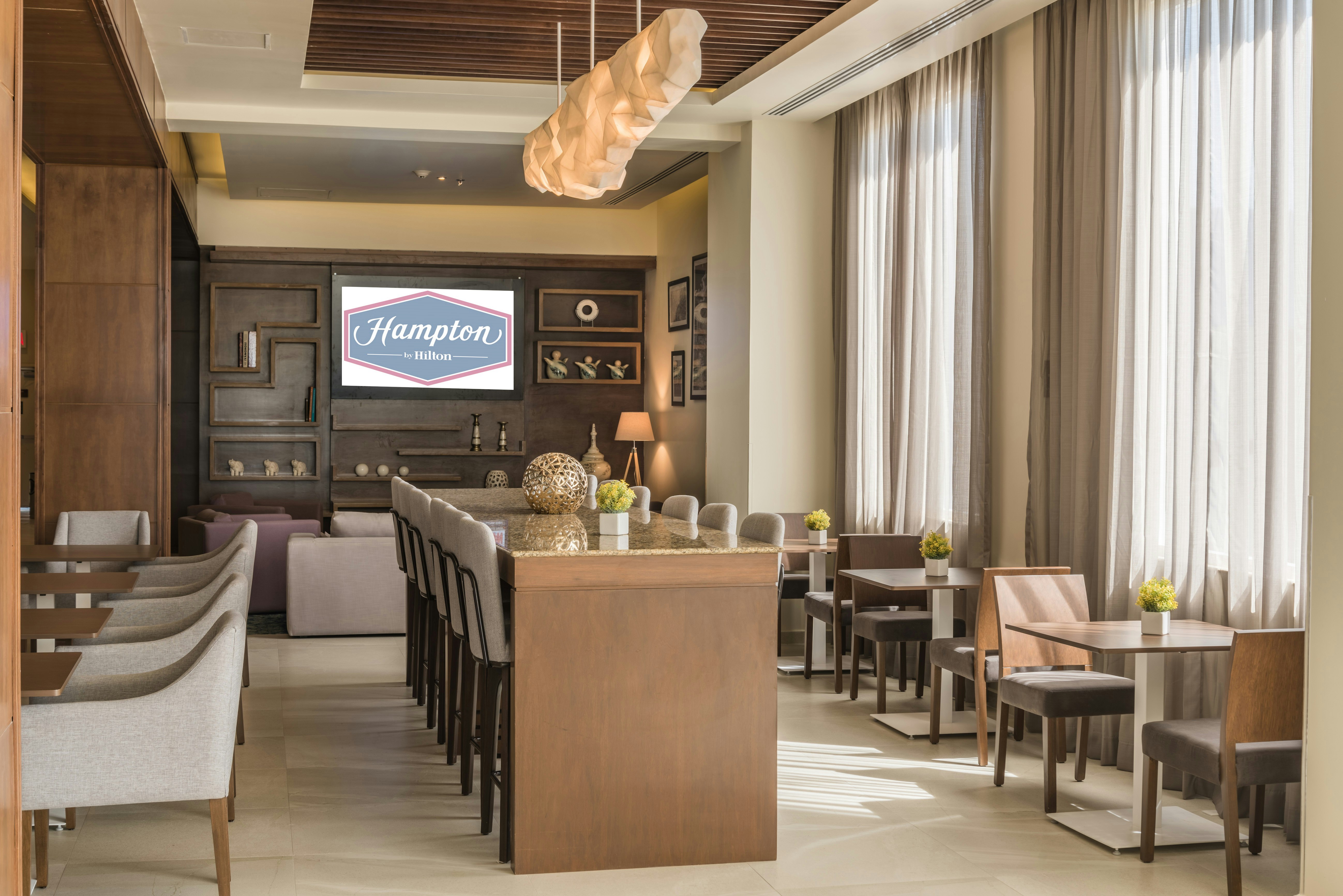 Hampton Inn Suites By Hilton Salamanca Bajio 55/59