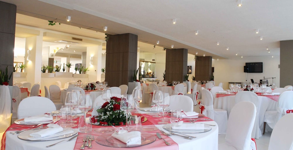 Giulivo Hotel Village 26/50