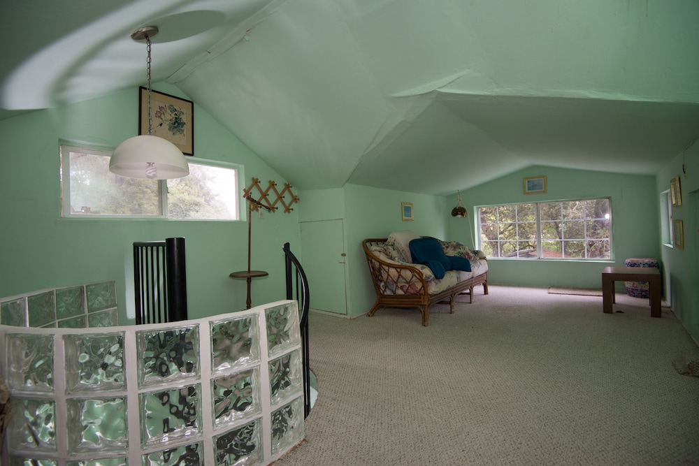 River View Garden Resort 46/68