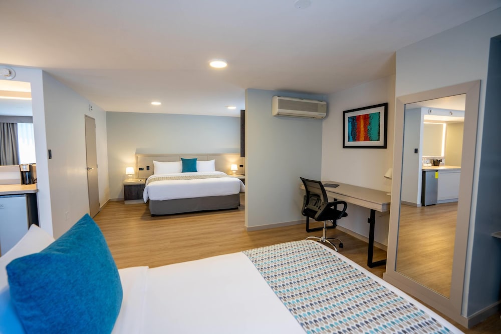 BUSINESS, MULTIPLE BEDS