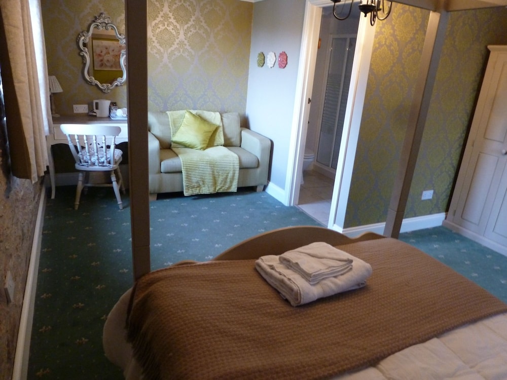 The Liscawn Hotel 14/67