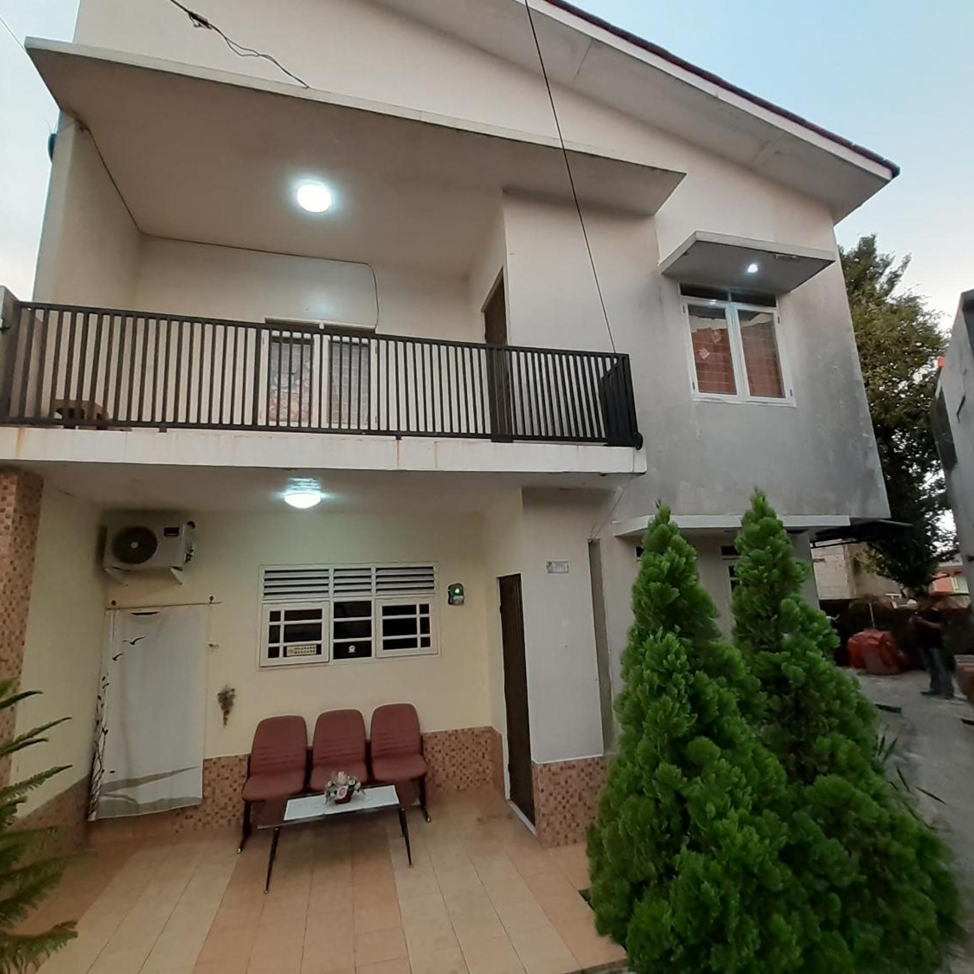 SPOT ON 3988 Kost Carmelia Baranangsiang Syariah 1/45